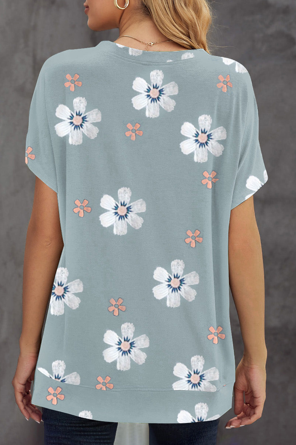 Gray Floral Pattern T-shirt