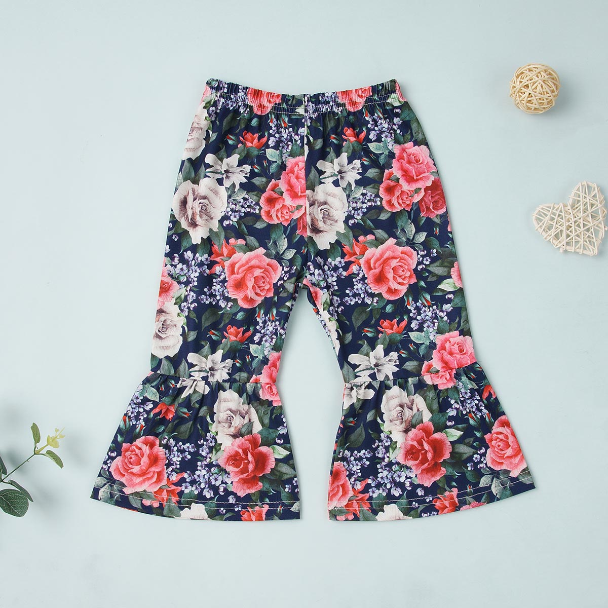 PRETTY GIRL Graphic T-Shirt and Floral Print Pants Set