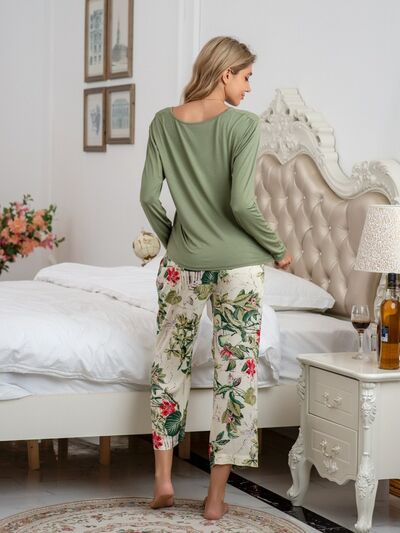 Solid Top and Printed Pants Set