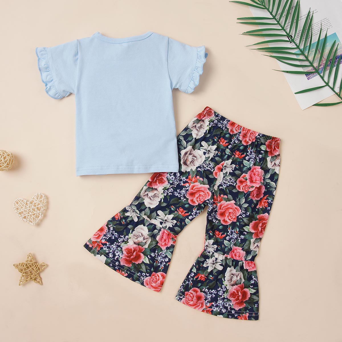 PRETTY GIRL Graphic T-Shirt and Floral Print Pants Set